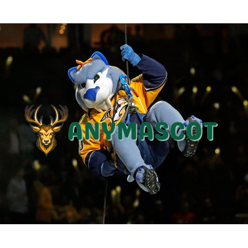 Nashville Predators mascot Gnash